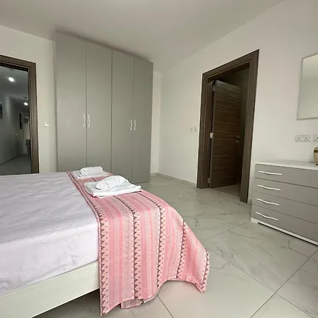 Apartman Sunspended Is-Swieqi
