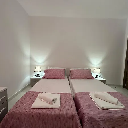 Sunspended * Is-Swieqi