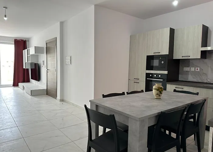 Sunspended * Is-Swieqi